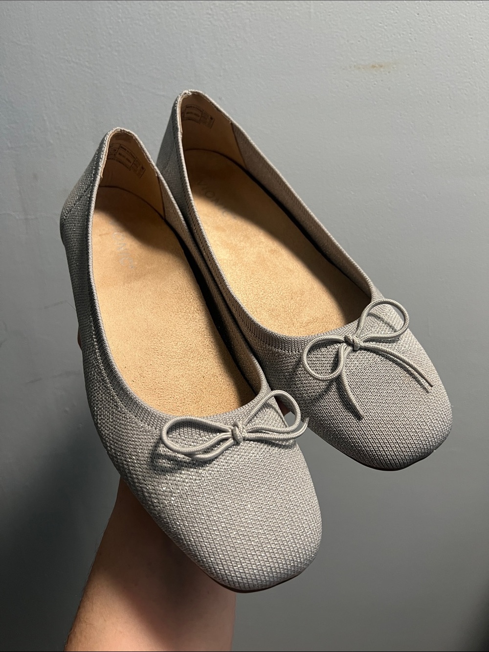Vionic Klara Knit bow metallic silver ballet flat size 9.5